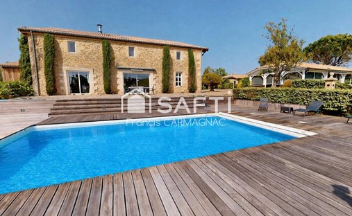 Casa en Exterior, Langon, Francia 1