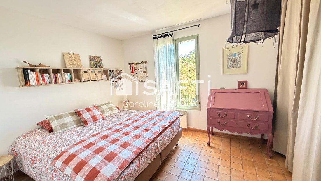 House in Lauris, Provence-Alpes-Côte d'Azur, France 3 - 17785890