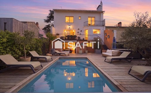 House in Talence, Nouvelle-Aquitaine, France 1