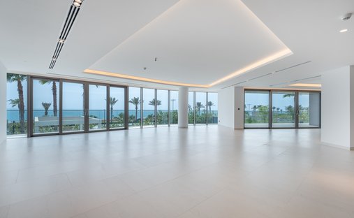 Apartment in Palm Jumeirah, Dubai, United Arab Emirates 1