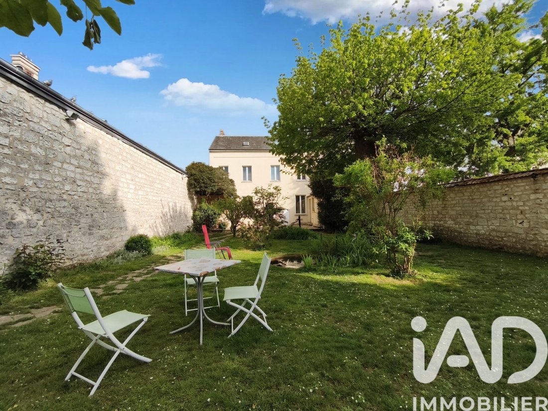 House in Vernon, Normandy, France 1 - 16762480