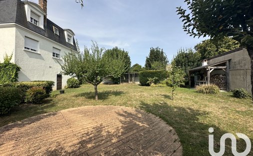 Villiers-sur-Orge, Ile-de-France, France 1