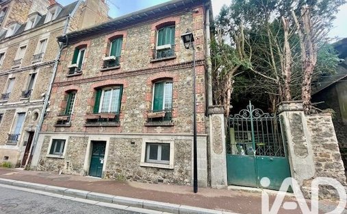 Maison à Villeneuve-Saint-Georges, Île-de-France, France 1