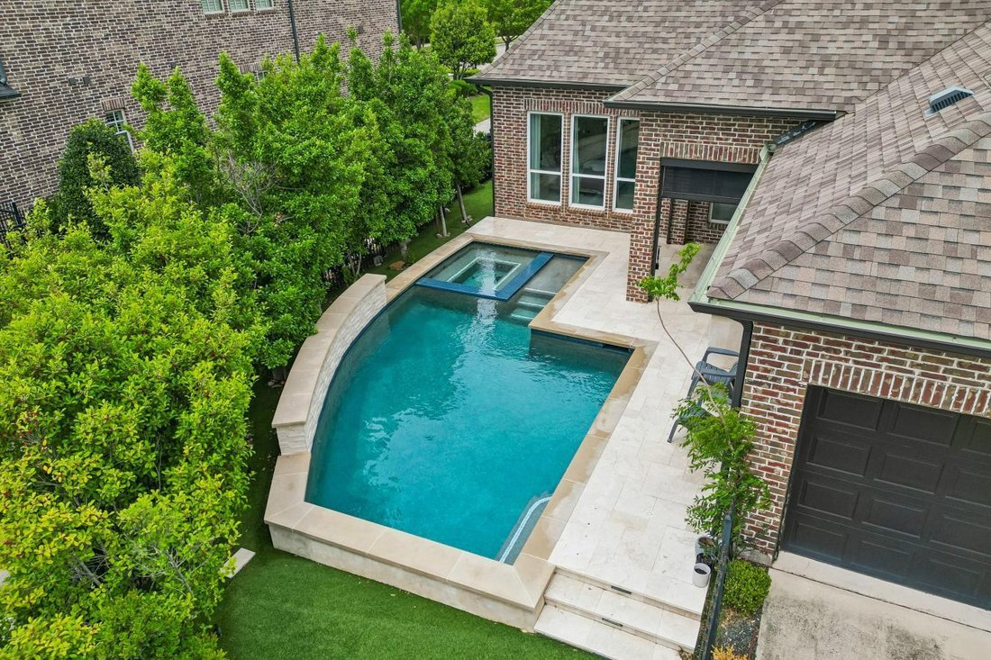 House in Frisco, Texas, United States 3 - 17777229