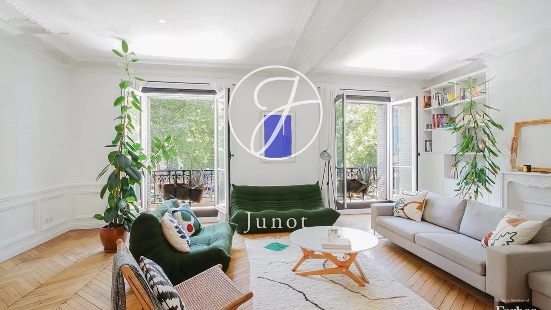 Apartment in Montmartre, Paris 18e Arrondissement, Paris 2 - 17719321