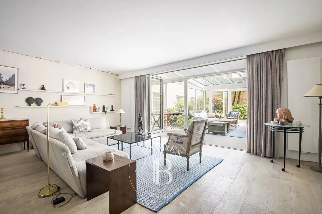 Apartment in Dupleix-Motte Picquet, Paris 15e Arrondissement, Paris 4 - 17784979