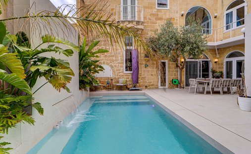 Villa in Qrendi, Malta 1