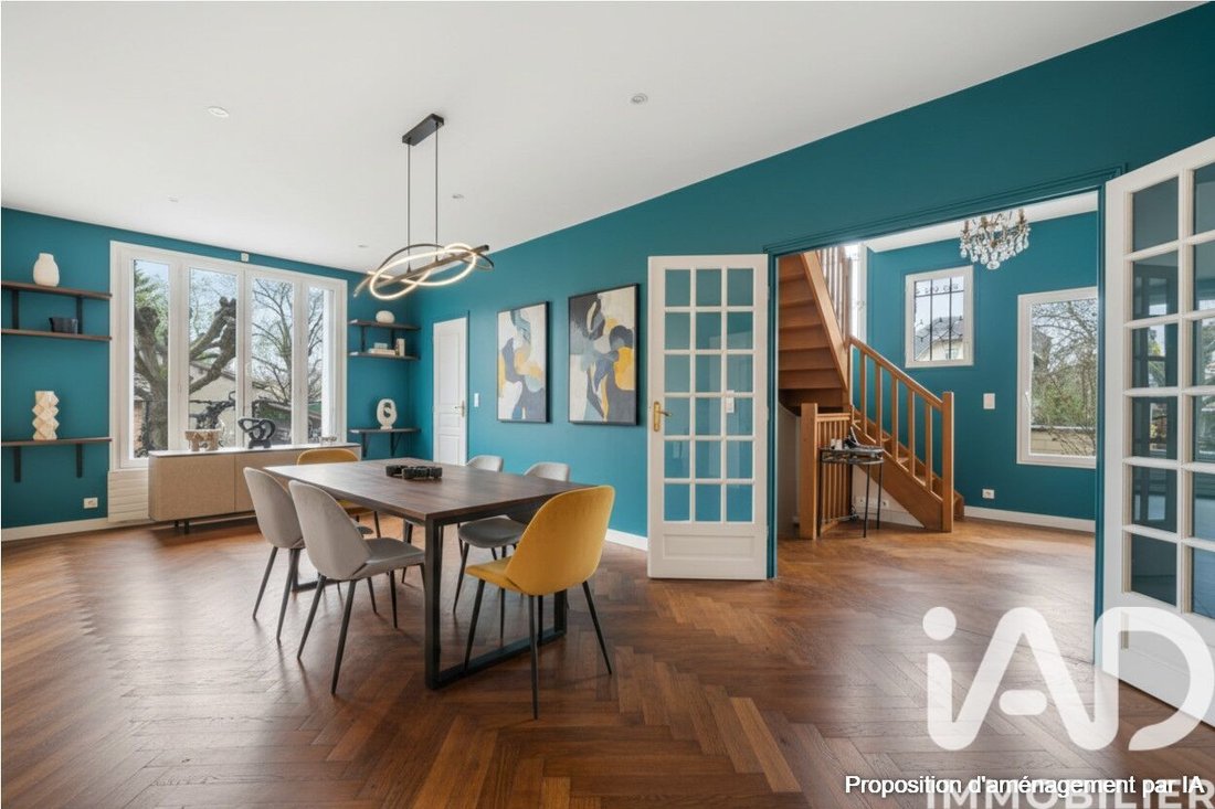 House in Chatou, Ile-de-France, France 2 - 17430535