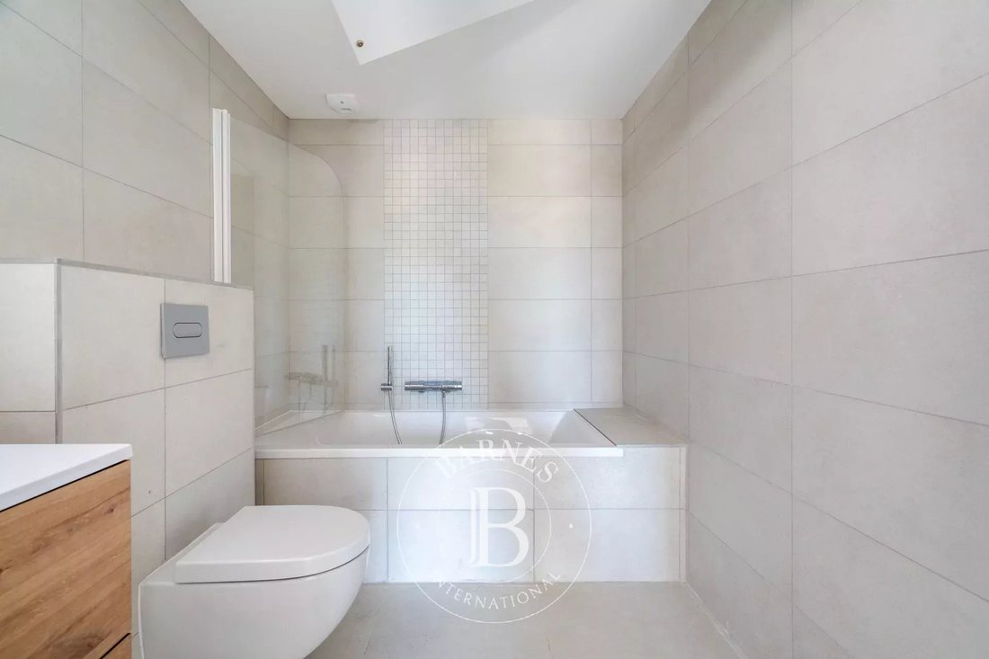 Apartment in Bonneveine, 8e Arrondissement, Marseille 5 - 15698083