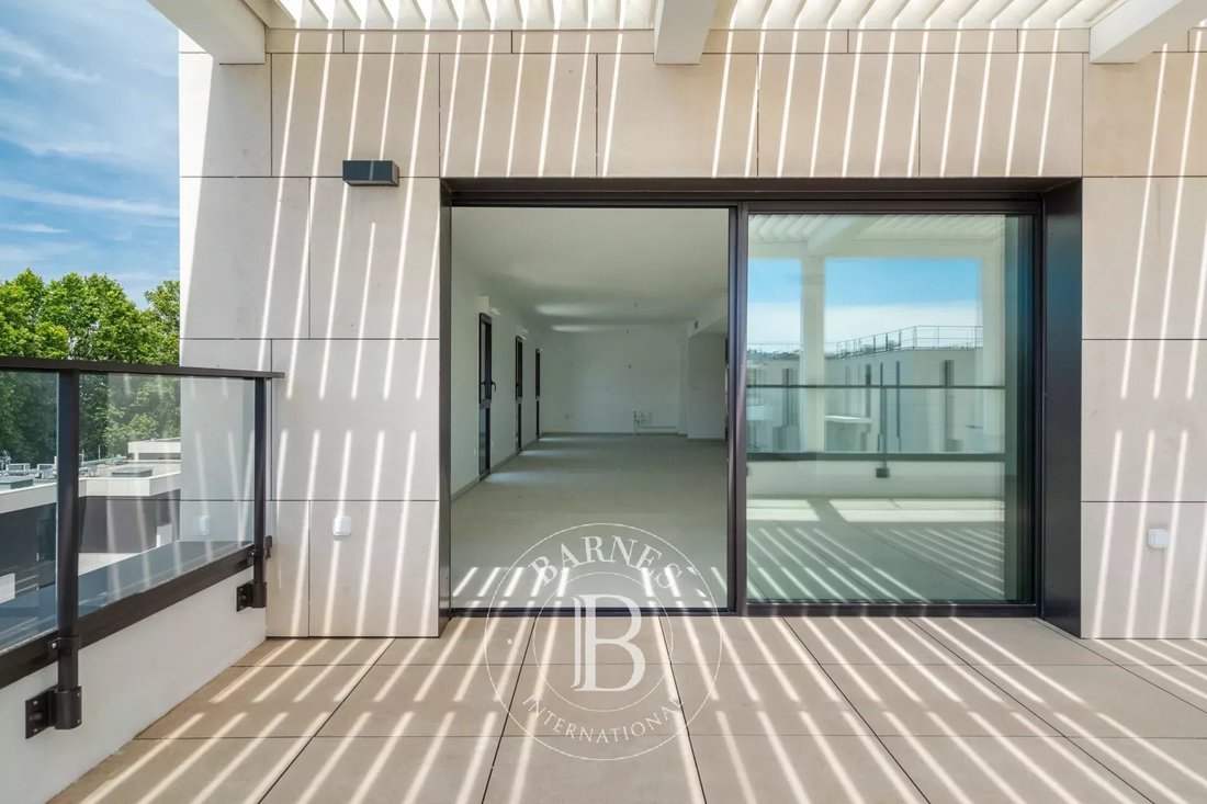 Apartment in Bonneveine, 8e Arrondissement, Marseille 1 - 15698080