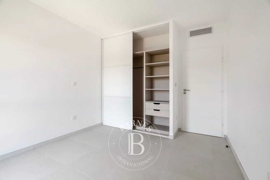 Apartment in Bonneveine, 8e Arrondissement, Marseille 5 - 15698081