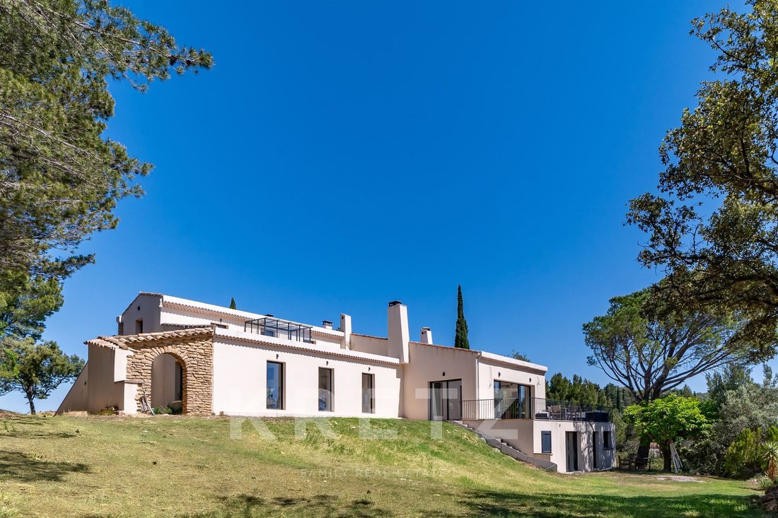 House in Châteauneuf-du-Pape, Provence-Alpes-Côte d'Azur, France 2 - 17785098