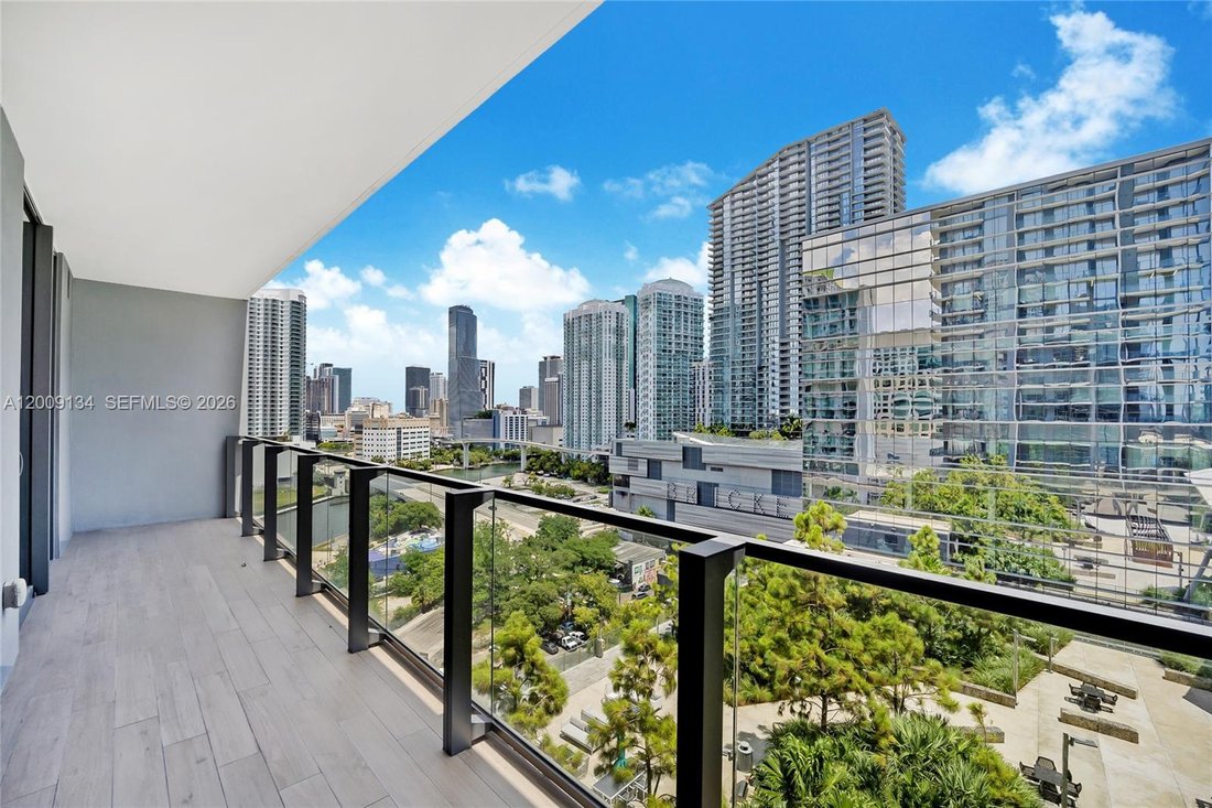 Condo in Miami, Florida, United States 2 - 17785111