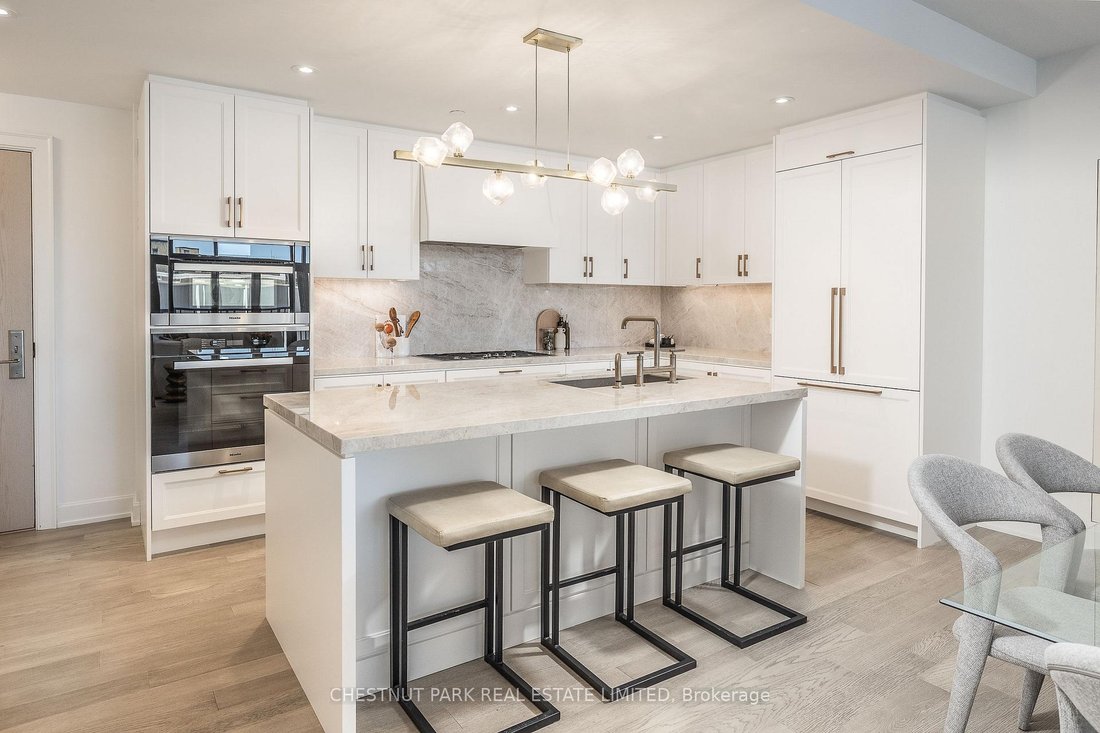 Apartment in Toronto, Ontario, Canada 3 - 17785116