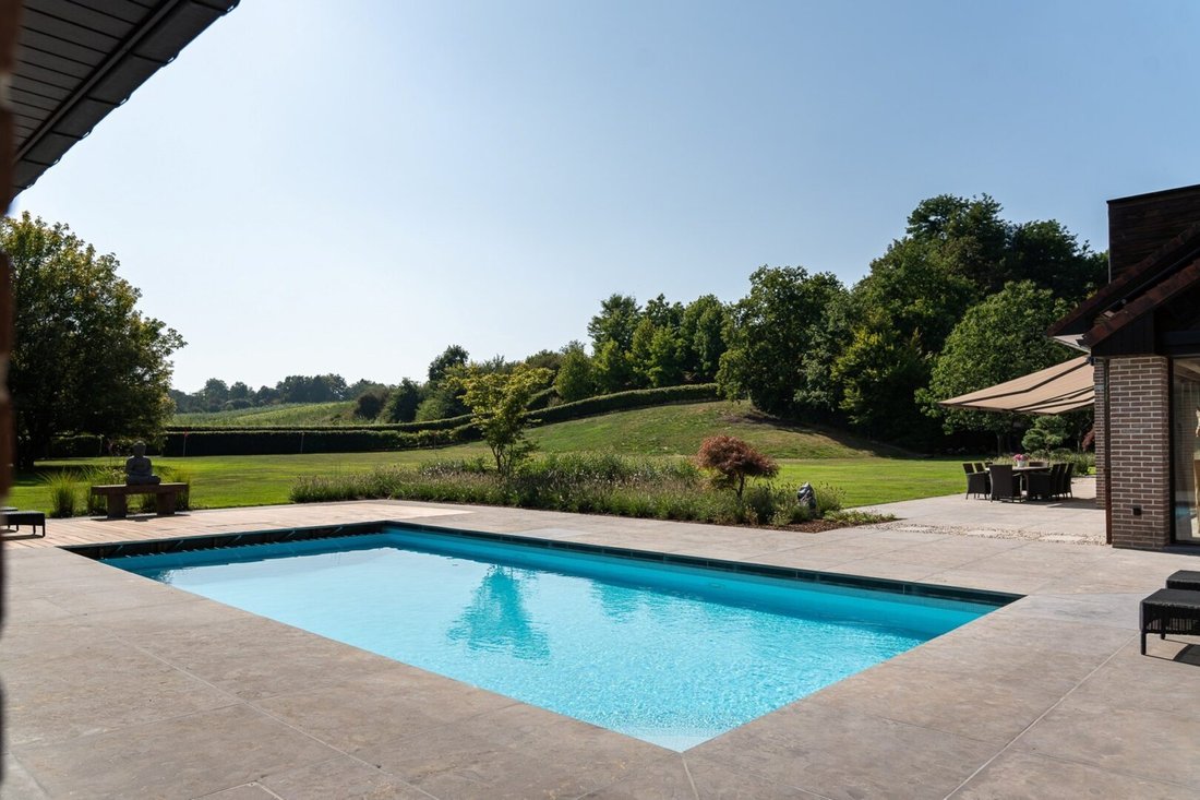 Villa in Lasne, Wallonia, Belgium 2 - 17785150