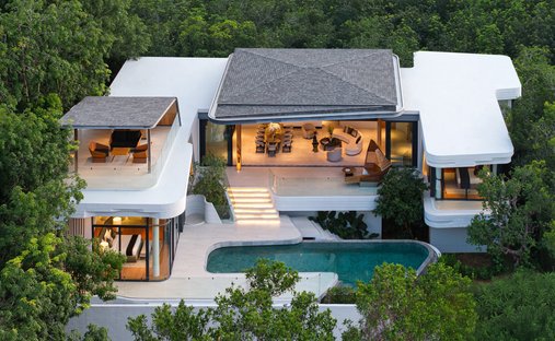 Villa in Choeng Thale, Phuket, Thailand 1