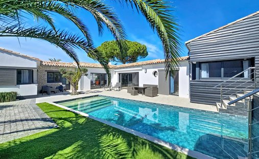 Maison à Rivedoux-Plage, Nouvelle-Aquitaine, France 1