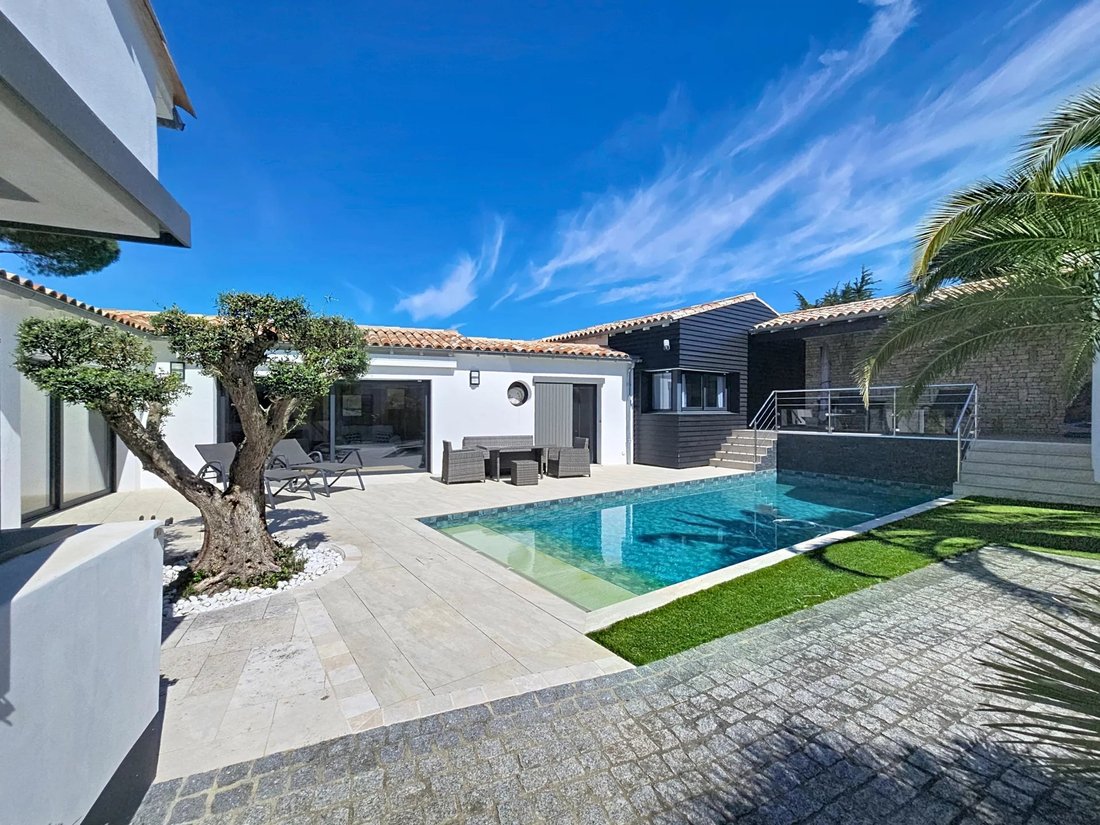 House in Rivedoux-Plage, Nouvelle-Aquitaine, France 4 - 17785428
