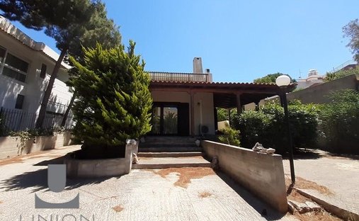 House in Saronida, Attica, Greece 1