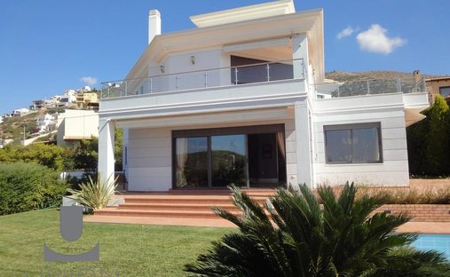 House in Saronida, Attica, Greece 1