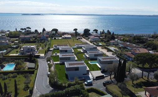 House in Moniga del Garda, Lombardy, Italy 1