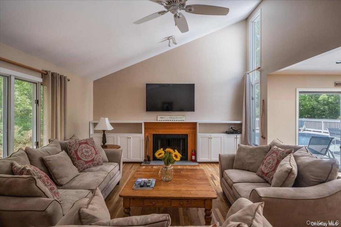 House in East Hampton, New York, United States 2 - 17785303