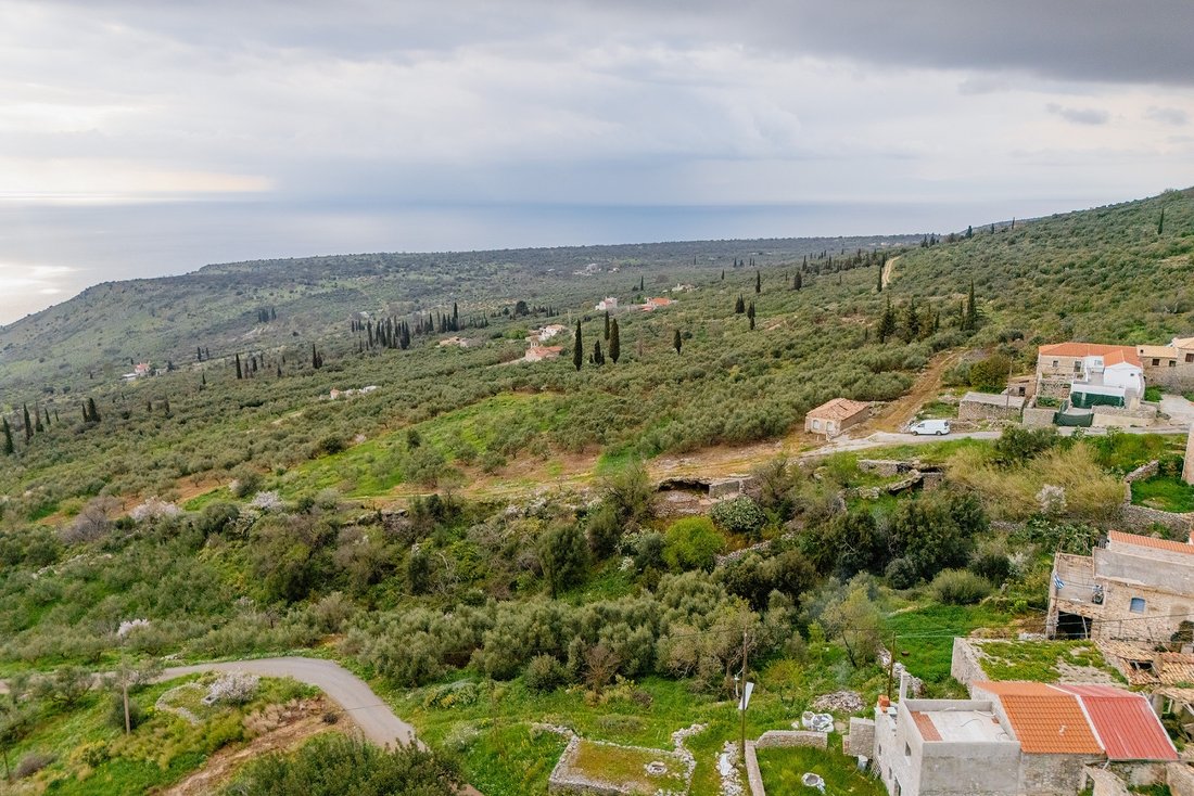 Land in Gytheio, Peloponnese, Western Greece and the Ionian, Griechenland 2 - 17538677
