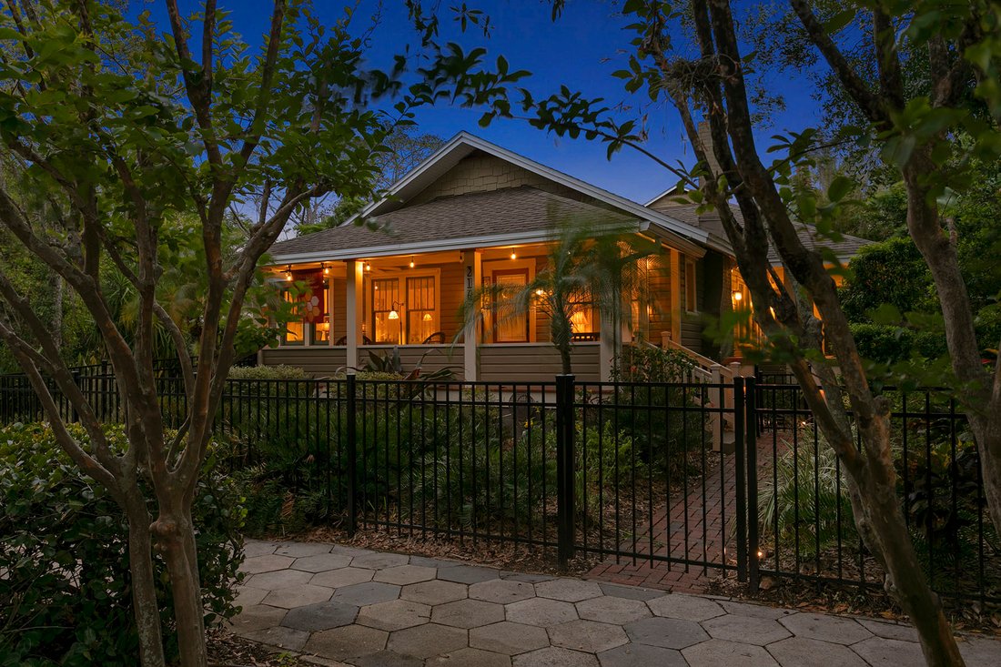 House in St. Petersburg, Florida, United States 3 - 17785770