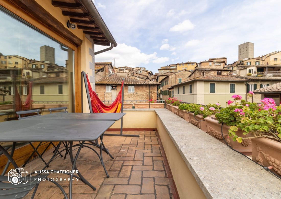 Apartment in Historic Center, Siena, Tuscany 2 - 17786002