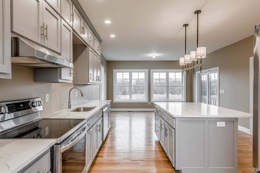 House in Manchester, Connecticut, United States 5 - 17785987