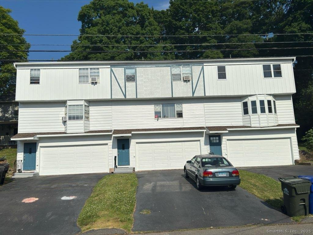 Condo in Meriden, Connecticut, United States 1 - 17785954