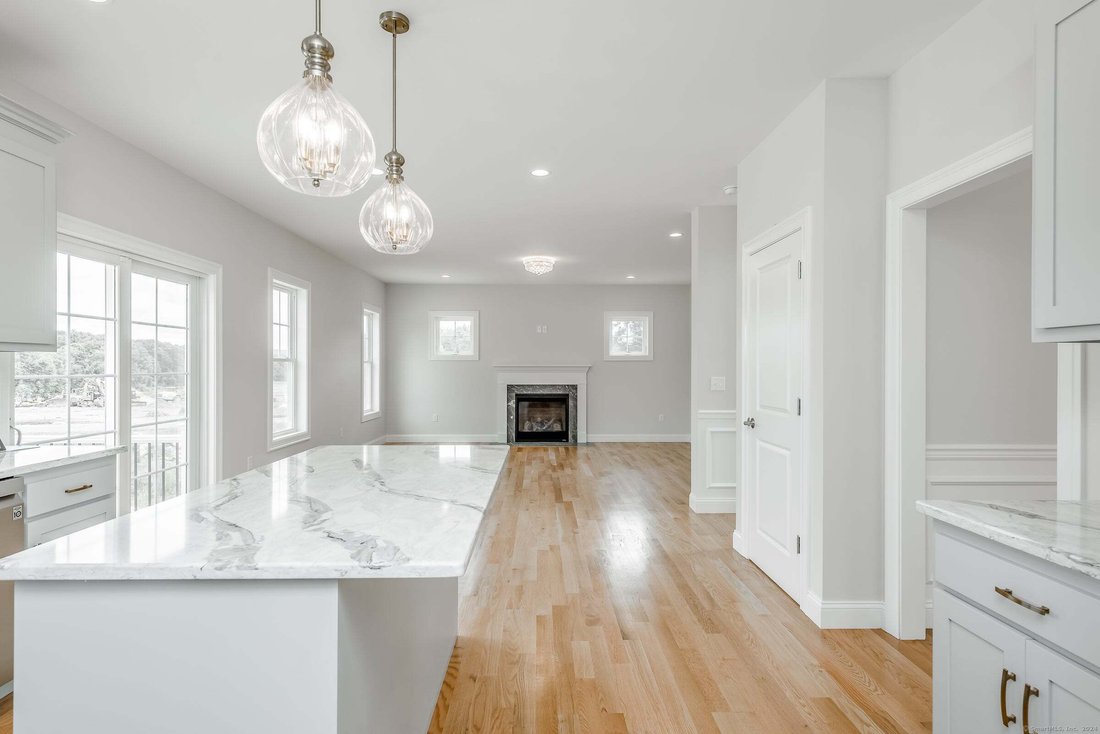 House in Manchester, Connecticut, United States 5 - 17785971