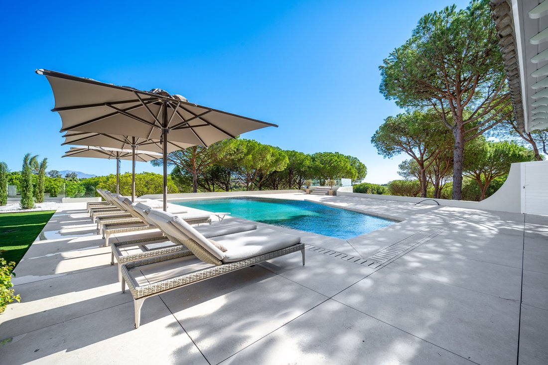 House in Sotogrande, San Roque, Andalusia 2 - 17785962