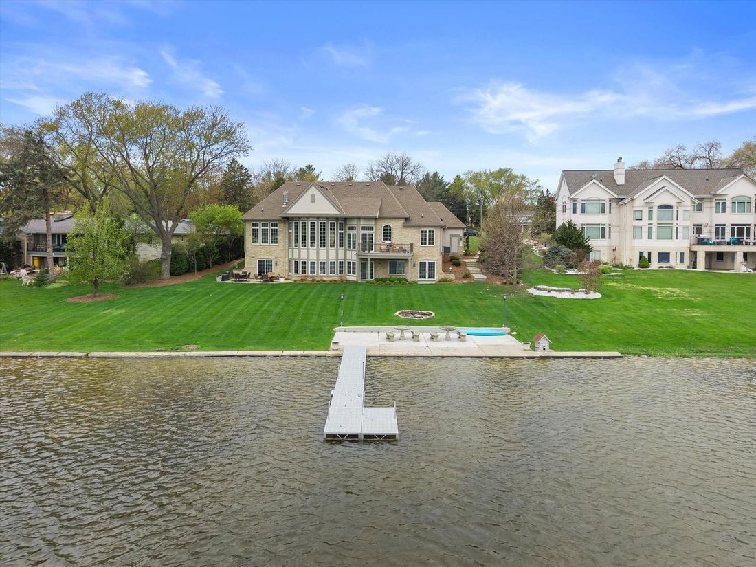 House in Okauchee Lake, Wisconsin, United States 1 - 17786250