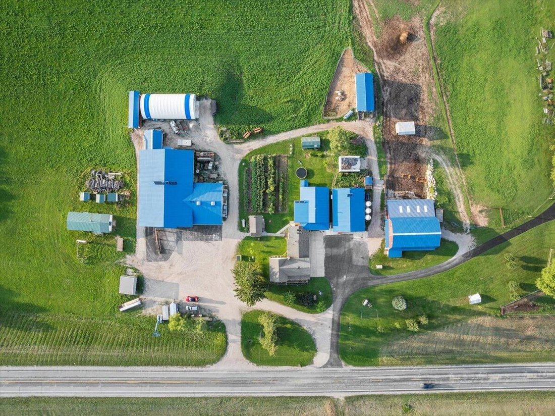 House in New Holstein, Wisconsin, United States 1 - 17786945
