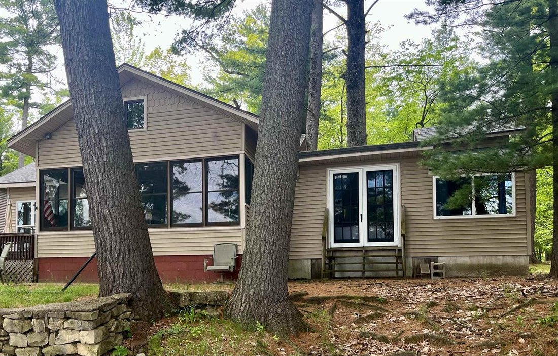 House in Waupaca, Wisconsin, United States 4 - 17786271