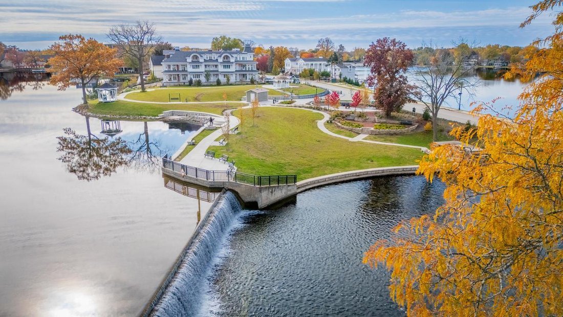 Condo in Okauchee Lake, Wisconsin, United States 3 - 17788122