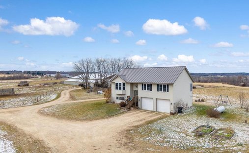 House in Wisconsin Dells, Wisconsin, United States 1