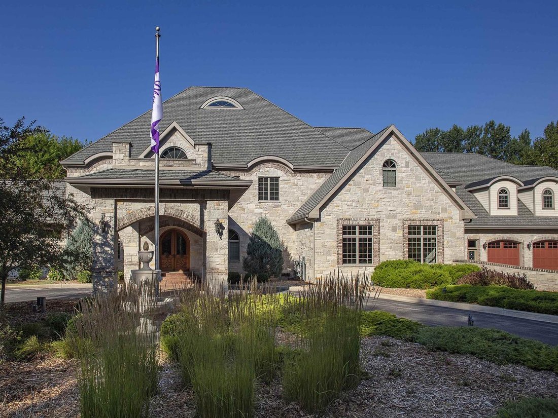House in Hobart, Wisconsin, United States 1 - 17787723