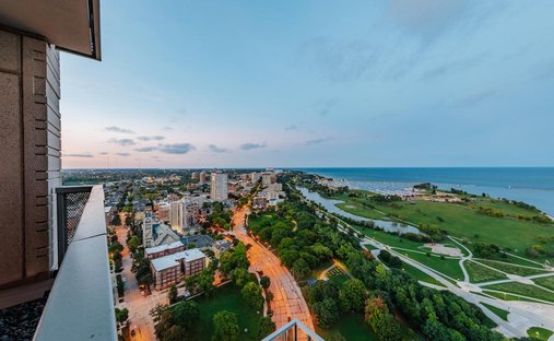 Condo in Milwaukee, Wisconsin, United States 1
