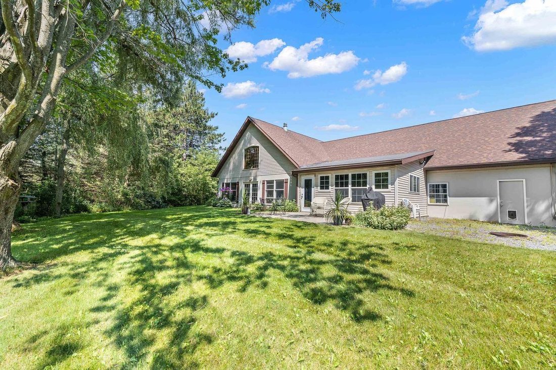 House in Junction City, Wisconsin, United States 1 - 17786673
