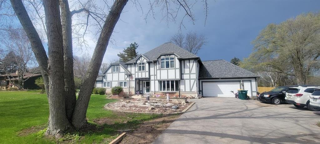 House in Thiensville, Wisconsin, United States 2 - 17787780