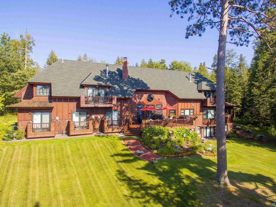 House in Cornucopia, Wisconsin, United States 1 - 17787395