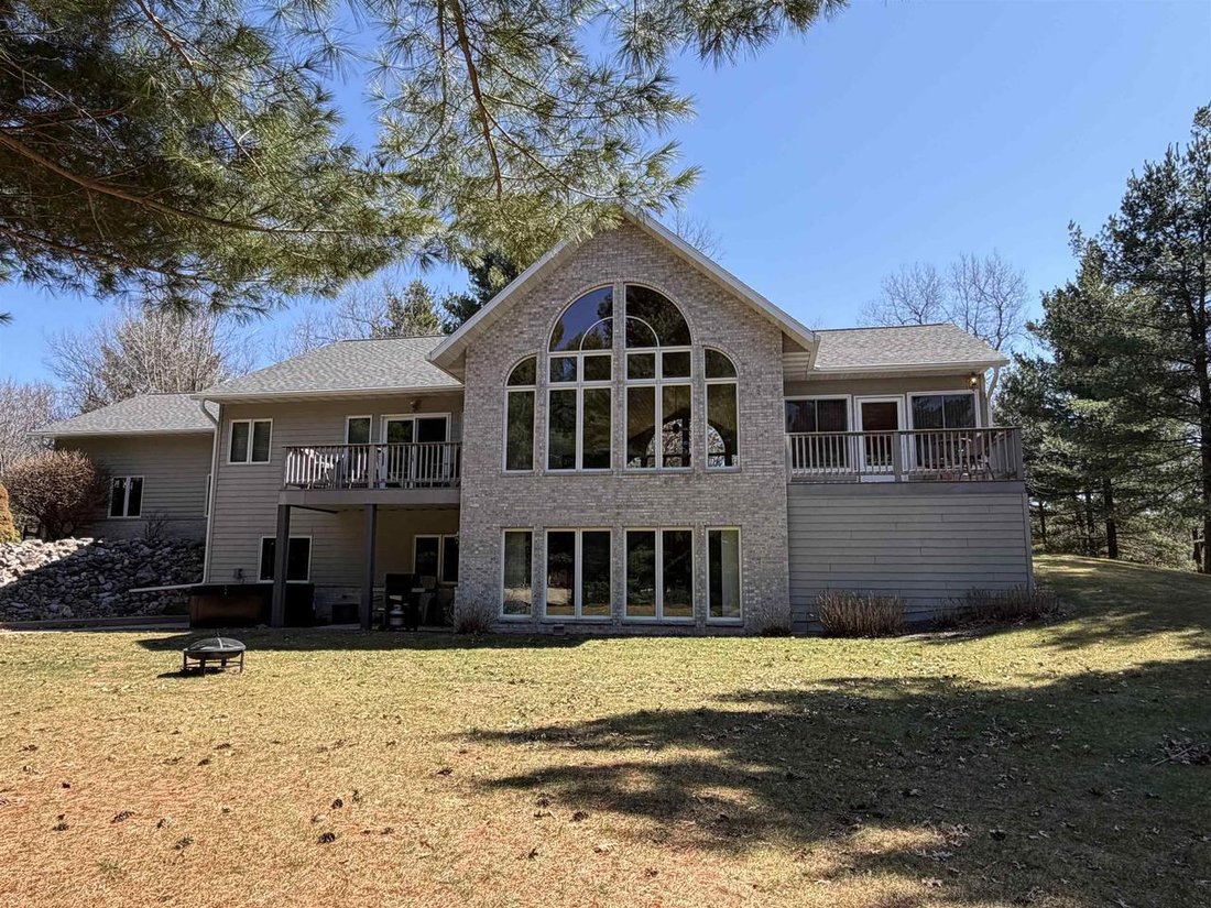 House in Mauston, Wisconsin, United States 1 - 17788336
