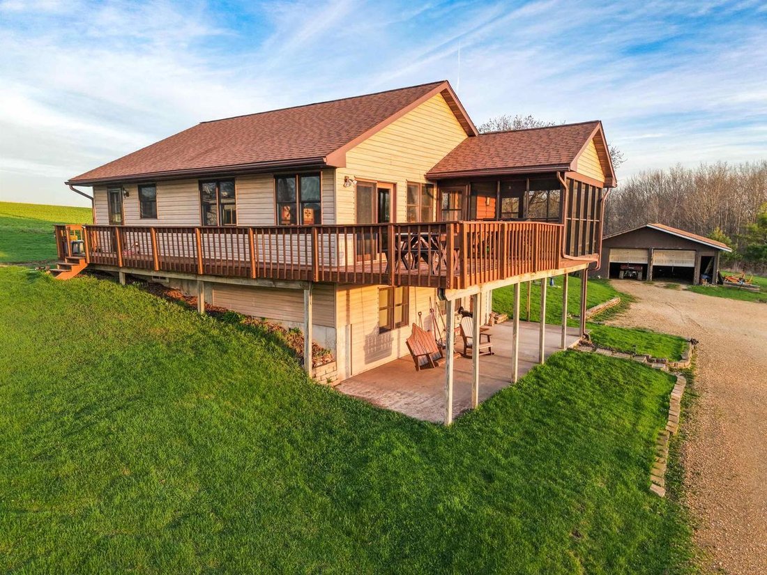 House in Viroqua, Wisconsin, United States 4 - 17787775