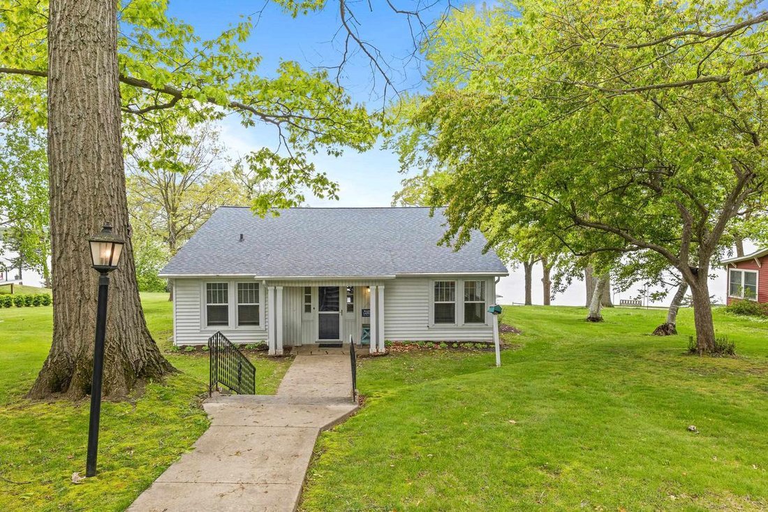 House in Green Lake, Wisconsin, United States 2 - 17787412
