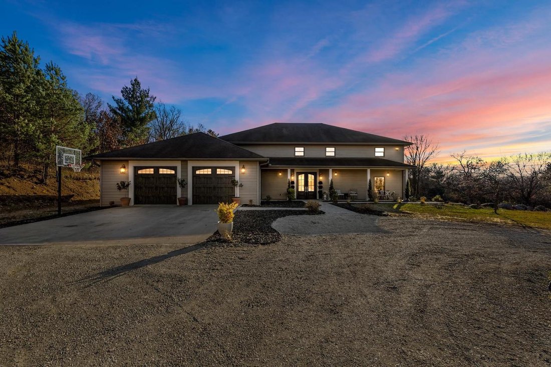 House in Plainfield, Wisconsin, United States 3 - 17788220