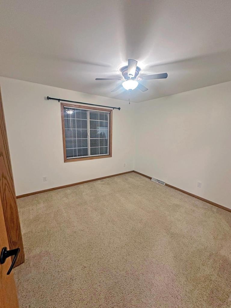 Condo in Slinger, Wisconsin, United States 4 - 17786478