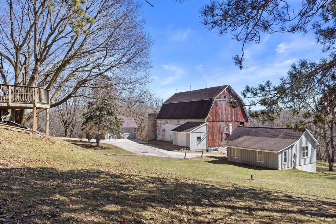 House in Hartford, Wisconsin, United States 4 - 17787951