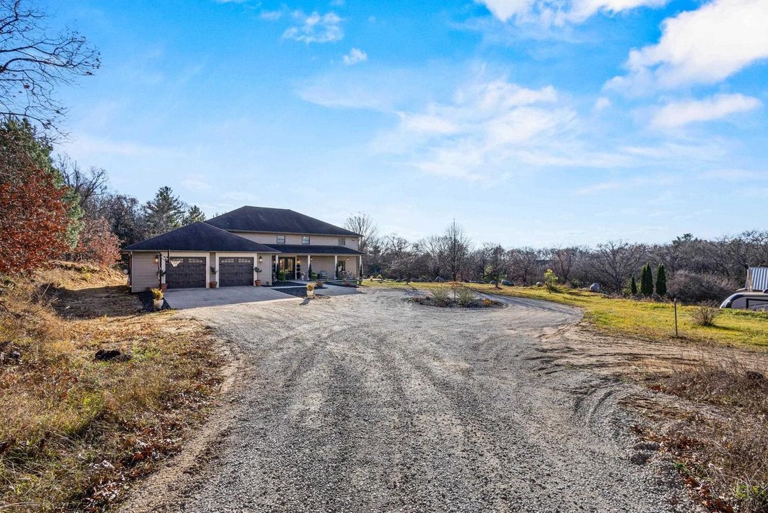 House in Plainfield, Wisconsin, United States 4 - 17788220